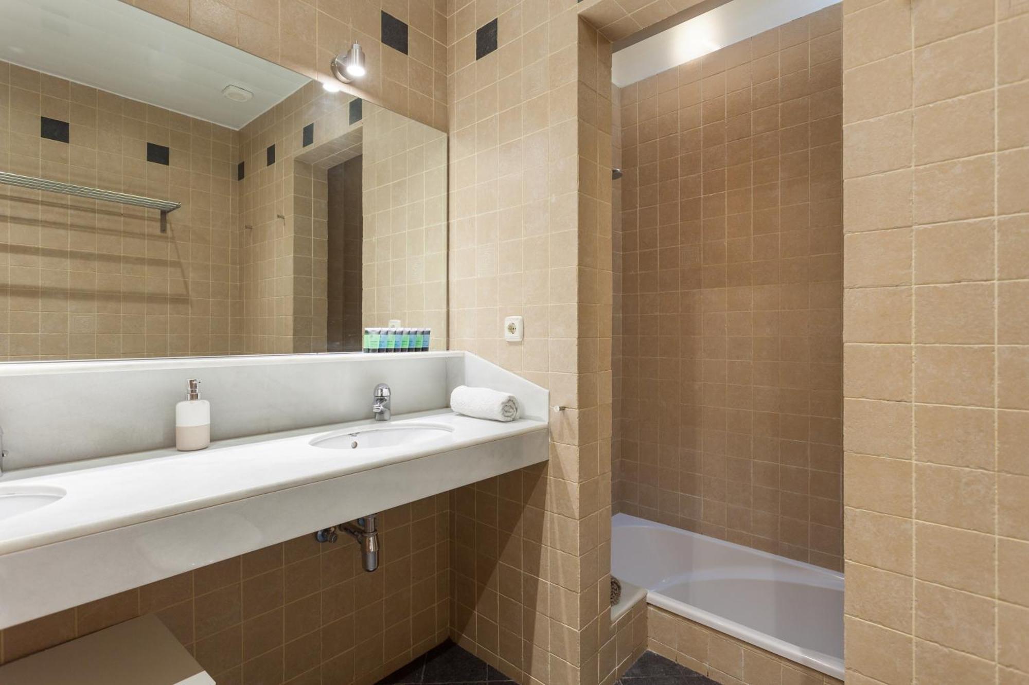 Apartament Art House Sagrada Familia Barcelona Zewnętrze zdjęcie